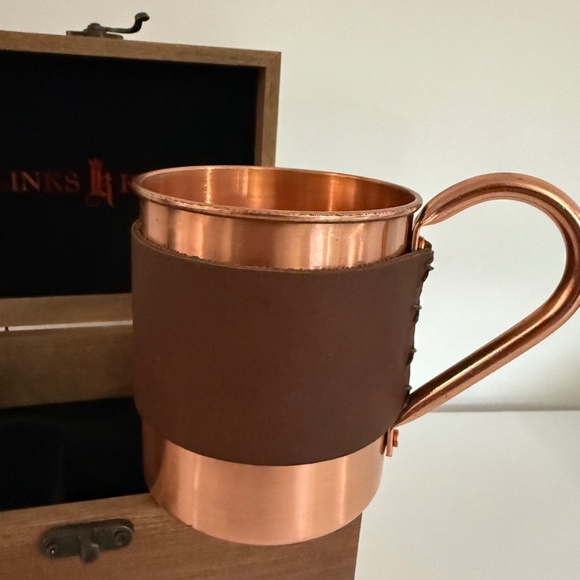 Links and Kings ~ Luxury Golf ~ Moscow Mule ~ Copper Mug w/ Leather Sleeve Box - Picture 2 of 8